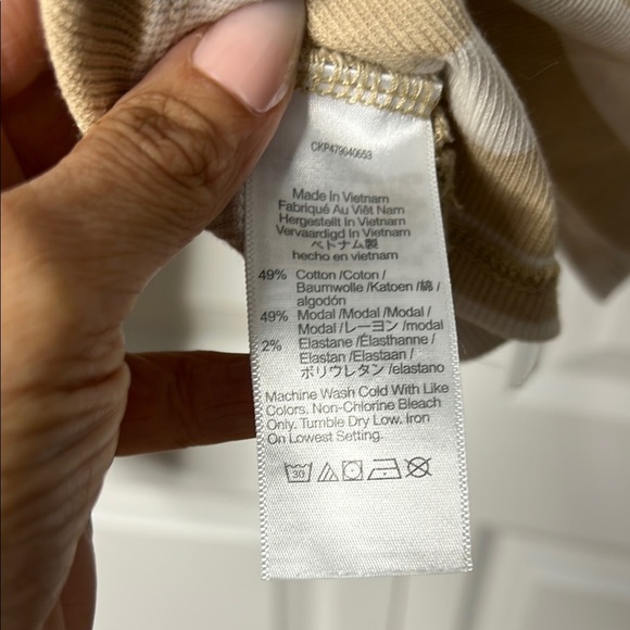 Madewell Striped Tan and White Turtleneck Top Size large - Picture 5 of 5